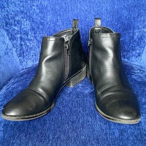 American Rag • Stylish Leather Almond Toed Black Booties